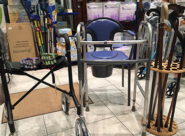 Wheelchairs, crutches, rollators, walking frames, drip stand, cots